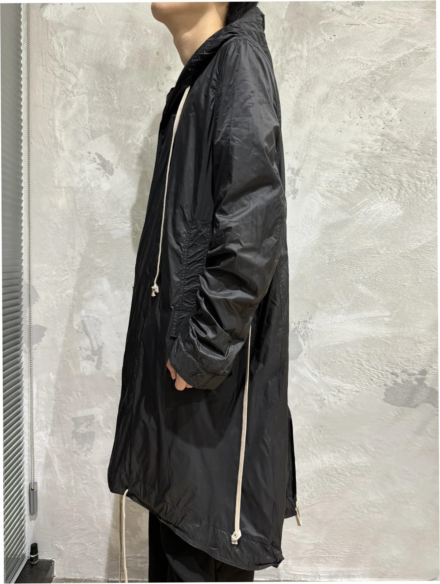 Men's Long Wool Blend British Trench Coat with Waist Feature Plus Size